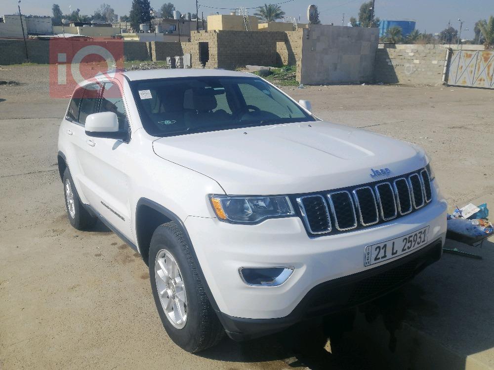 جیپ گراند شیرۆکی